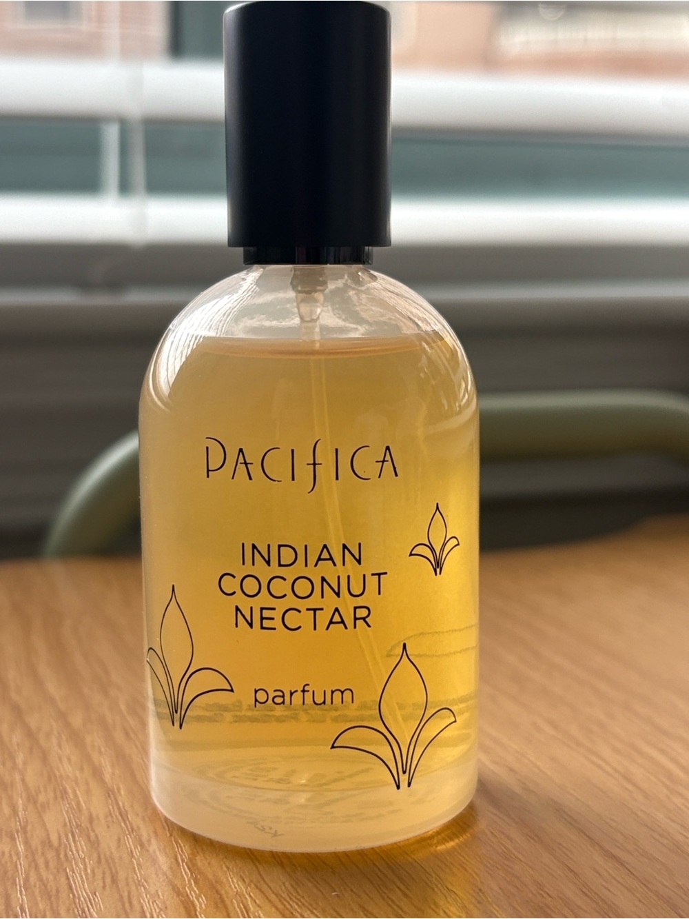 Pacifica Coconut Nectar Parfum